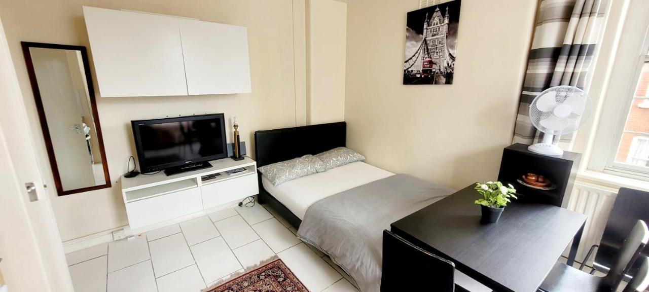 Flat In Appartement *