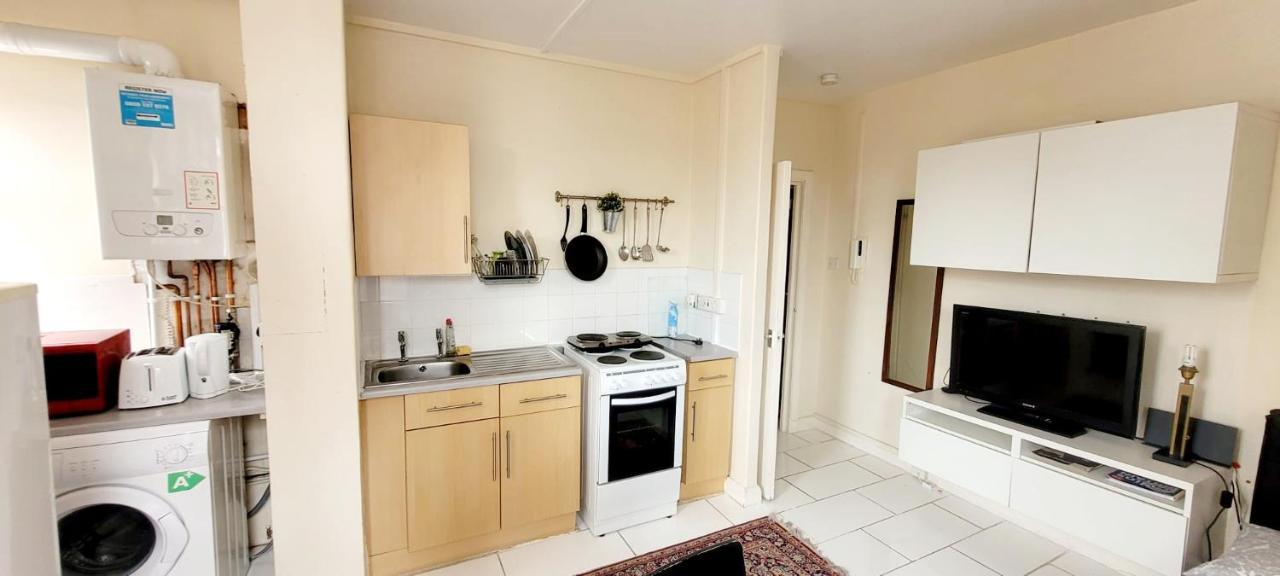 Flat In * Londres